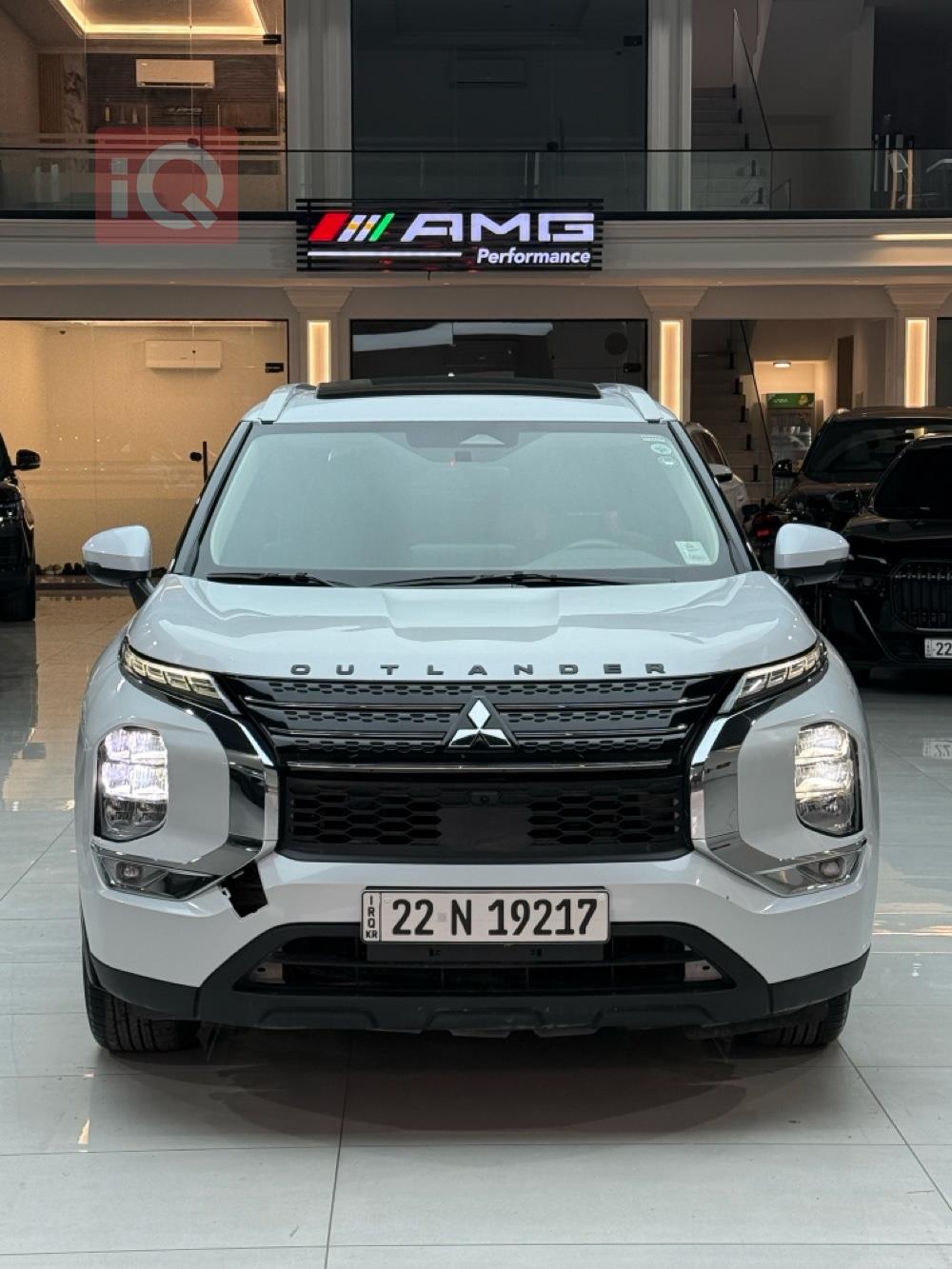 ميتسوبيشي اوتلاندر